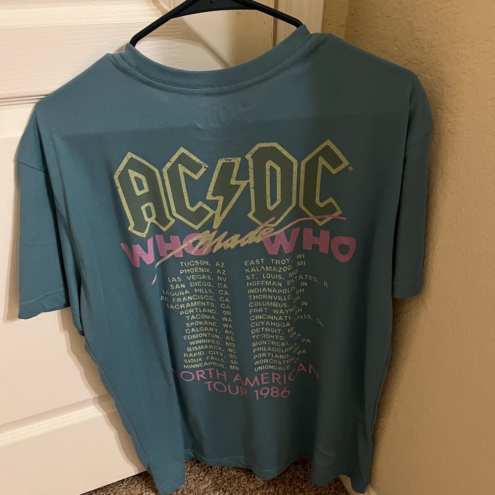ac/dc rock band graphic tee